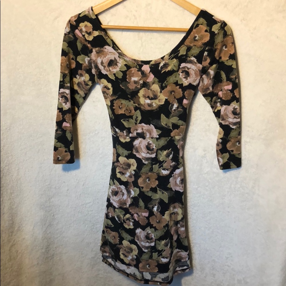 Pinc Long Sleeve Small Women’s Dress (Used)